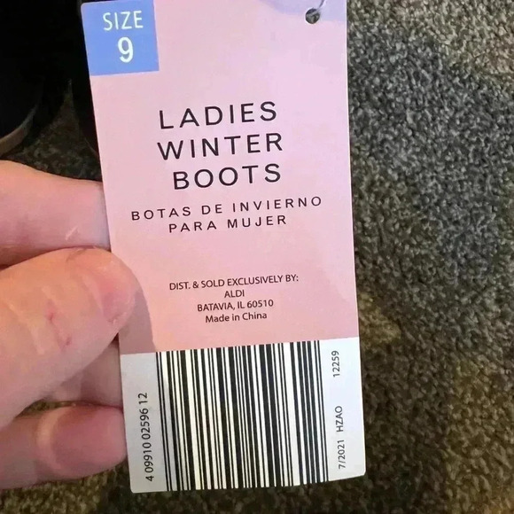 NWT Serra Ladies Winter Boots -9 - Picture 9 of 9